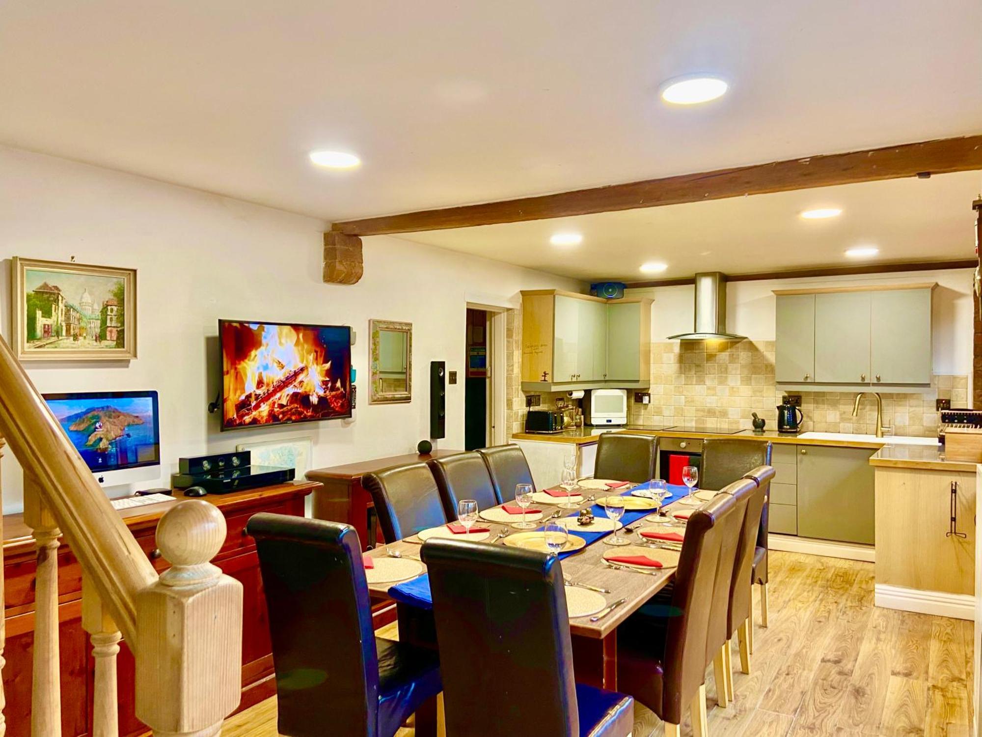 Squirrel Barn Villa Milwich ภายนอก รูปภาพ